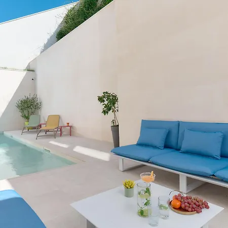 The Glass House Villa *